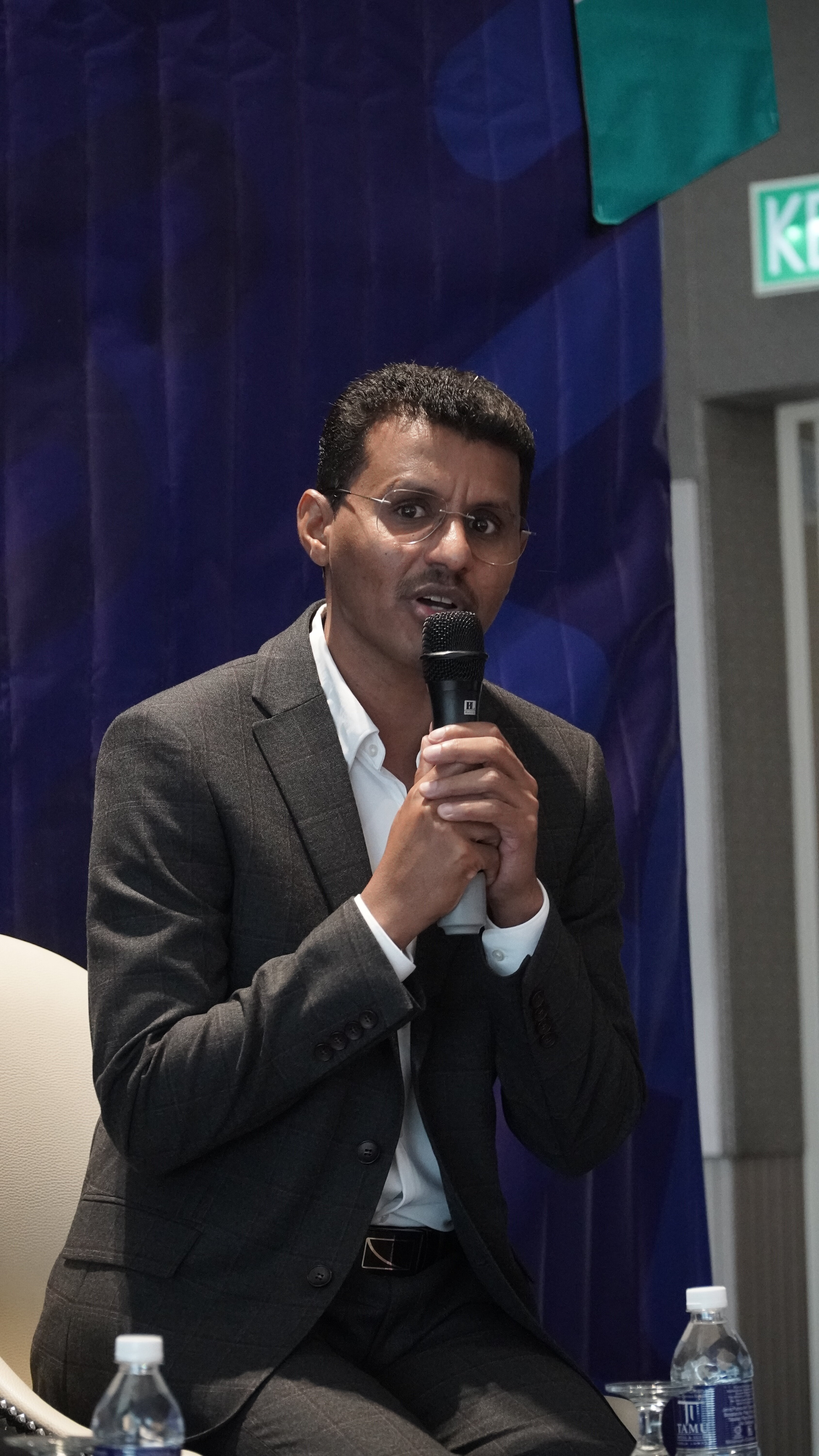 Dr. Saleh Mubarak Bazead